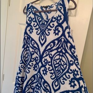 Sleeveless dress
